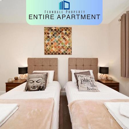 London Heathrow Living Serviced Apartments By Ferndale Stanwell Eksteriør bilde