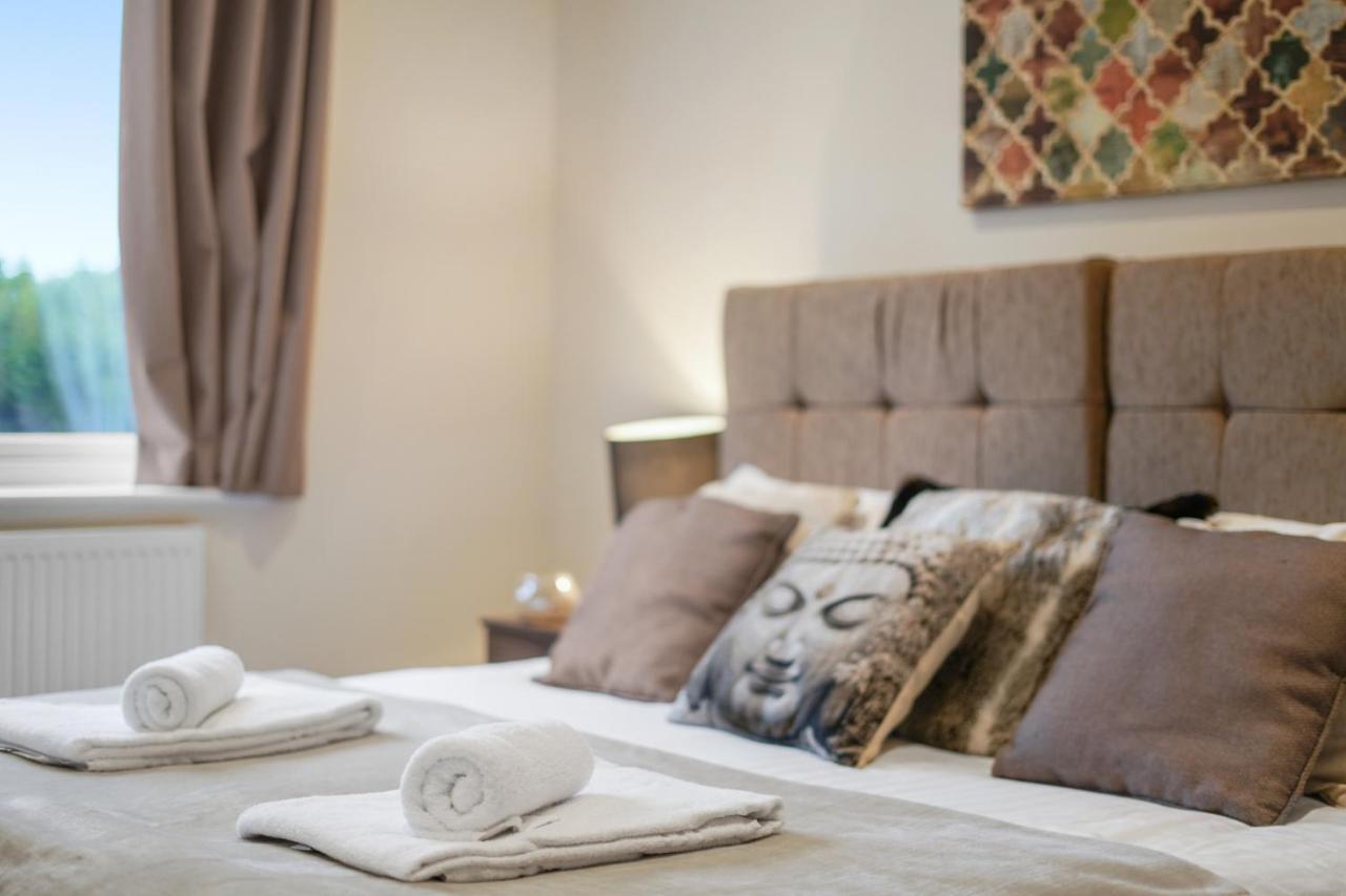 London Heathrow Living Serviced Apartments By Ferndale Stanwell Eksteriør bilde