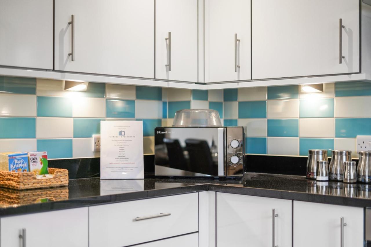 London Heathrow Living Serviced Apartments By Ferndale Stanwell Eksteriør bilde